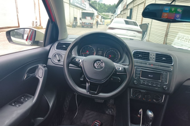 Volkswagen Polo 2017 #11 Volkswagen Polo 2017 car image #11