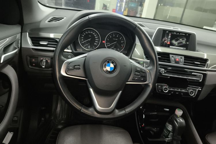 BMW X1 2017 imagen de coche #11