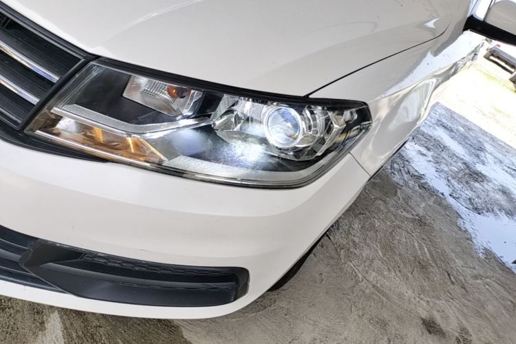 Volkswagen Santana 2019 #23 Volkswagen Santana 2019 car image #23