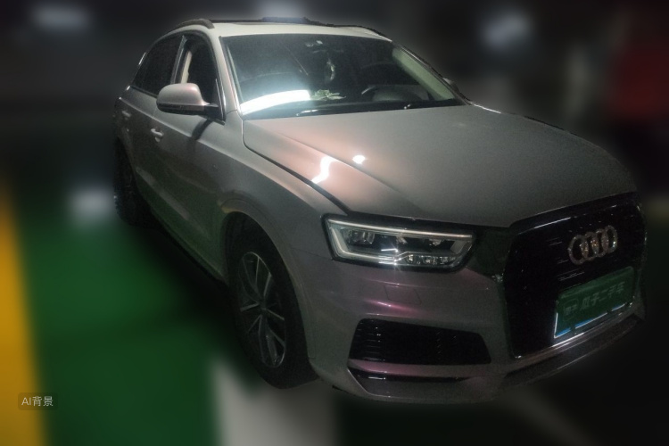 Audi Q3 2019 car image #4