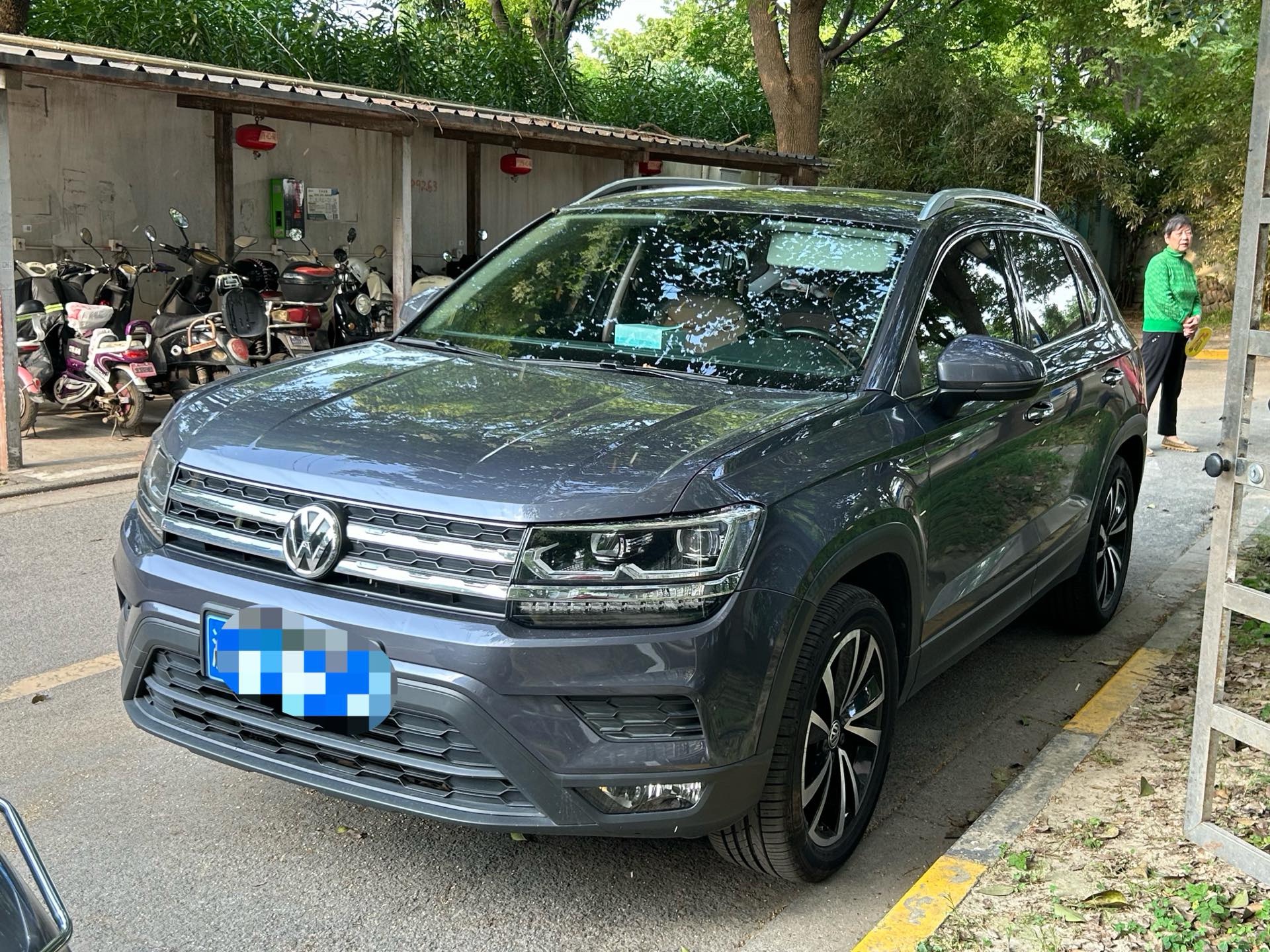 2020 2020 car image