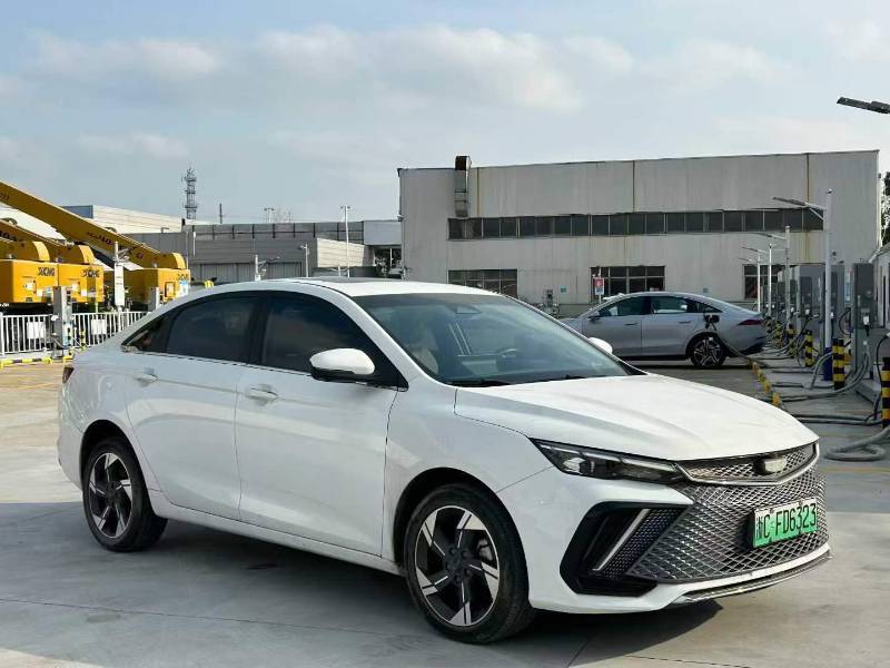 GEELY Emgrand L HiP 2023 car image #3