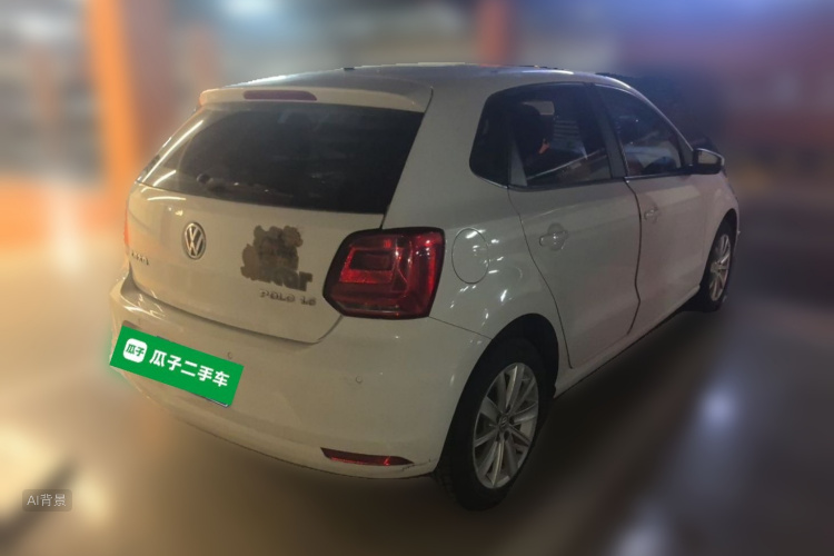 Volkswagen Polo 2015 car image #7