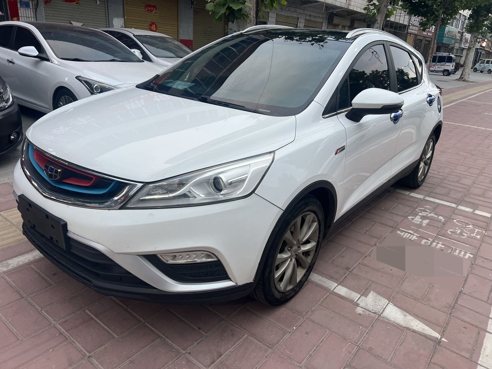 GEELY Emgrand GS 2017 car image 