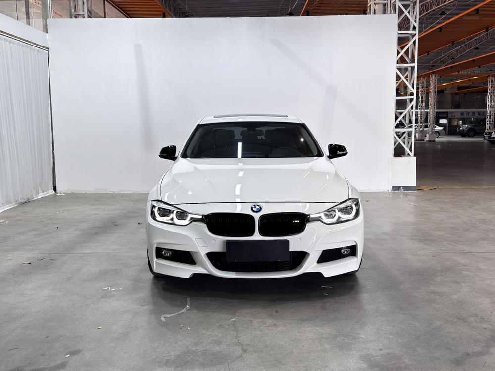 BMW 3 Series 2018 car image #2