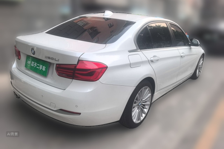 BMW 3 Series 2018 #7 BMW 3 Series 2018 car image #7