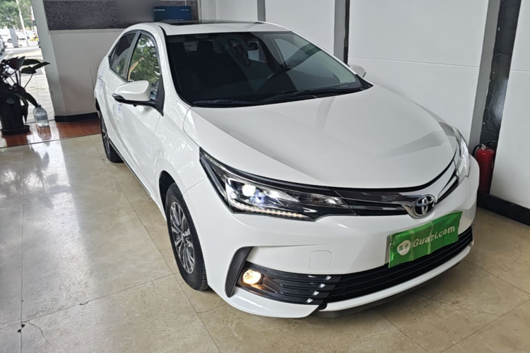 Toyota Corolla 2018 #4 Toyota Corolla 2018 car image #4
