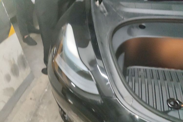 Tesla Model 3 2022 car image #24