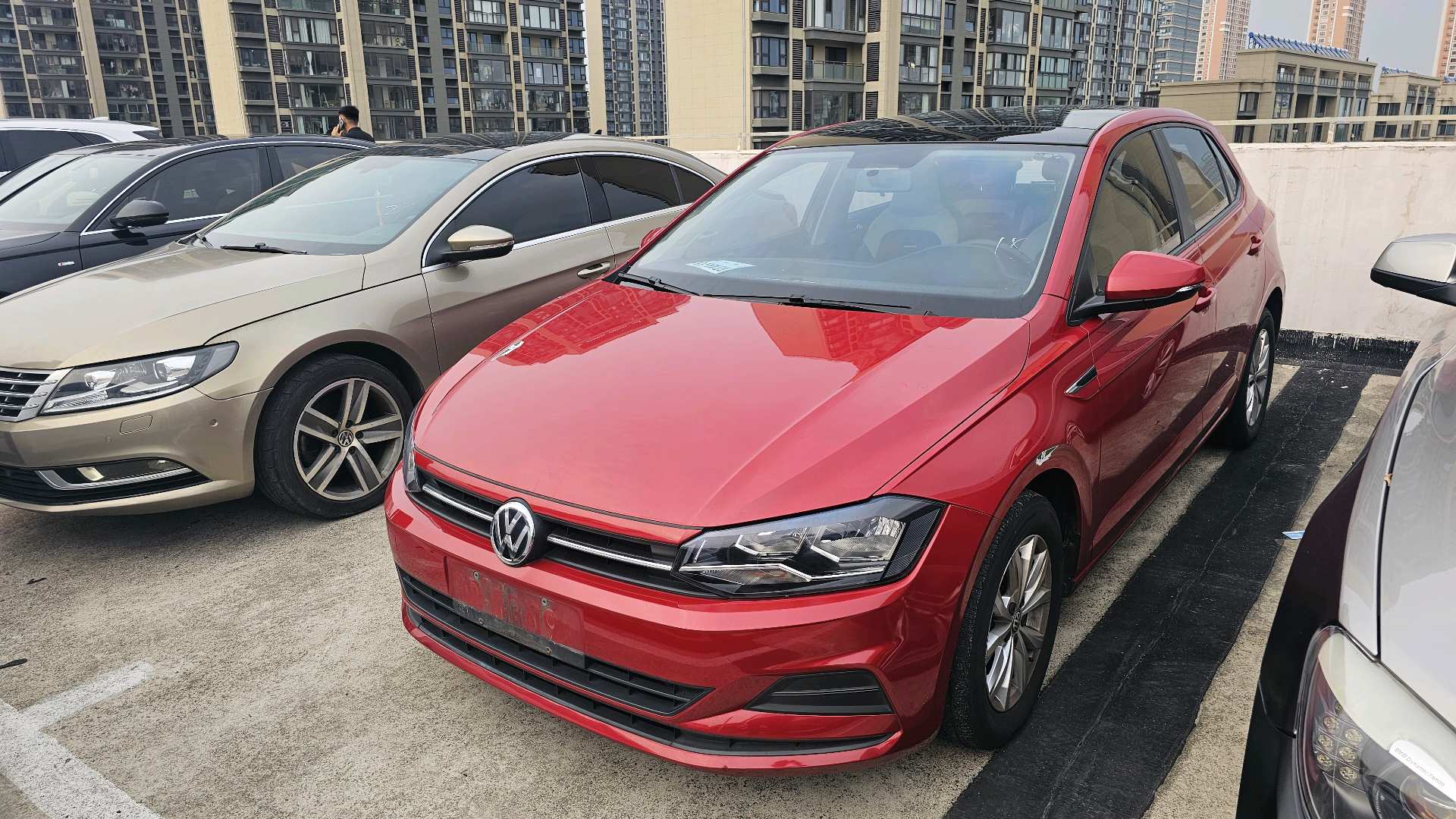 Volkswagen Polo 2019 car image 