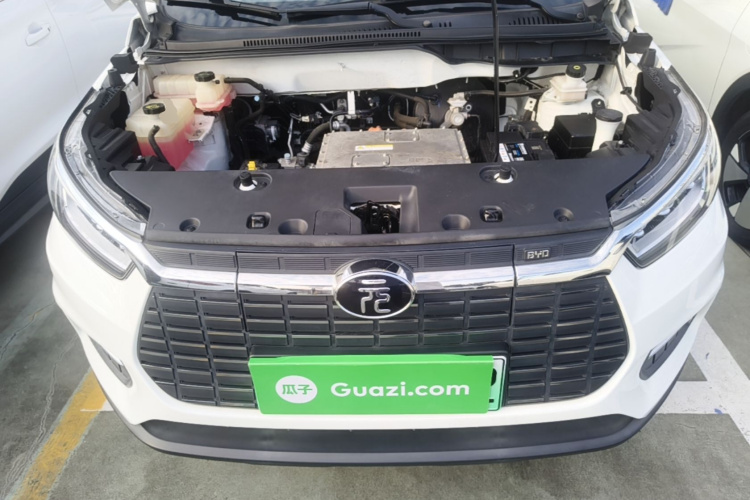 BYD Yuan New Energy 2019 #22 BYD Yuan New Energy 2019 car image #22