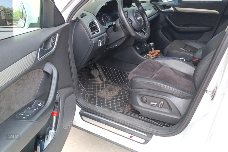 Audi Q3 2018 #18 Audi Q3 2018 car image #18