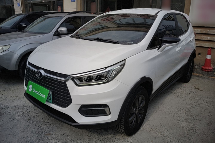 BYD Yuan New Energy 2019 #2 BYD Yuan New Energy 2019 immagine di auto #2