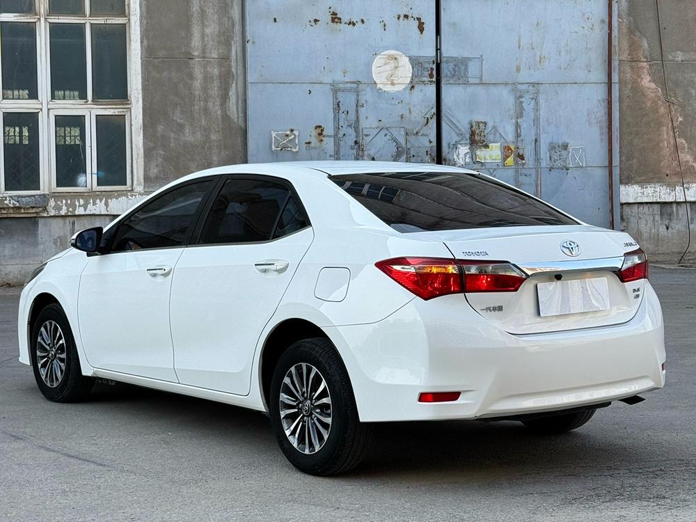 Toyota Corolla 2017 #4 Toyota Corolla 2017 car image #4