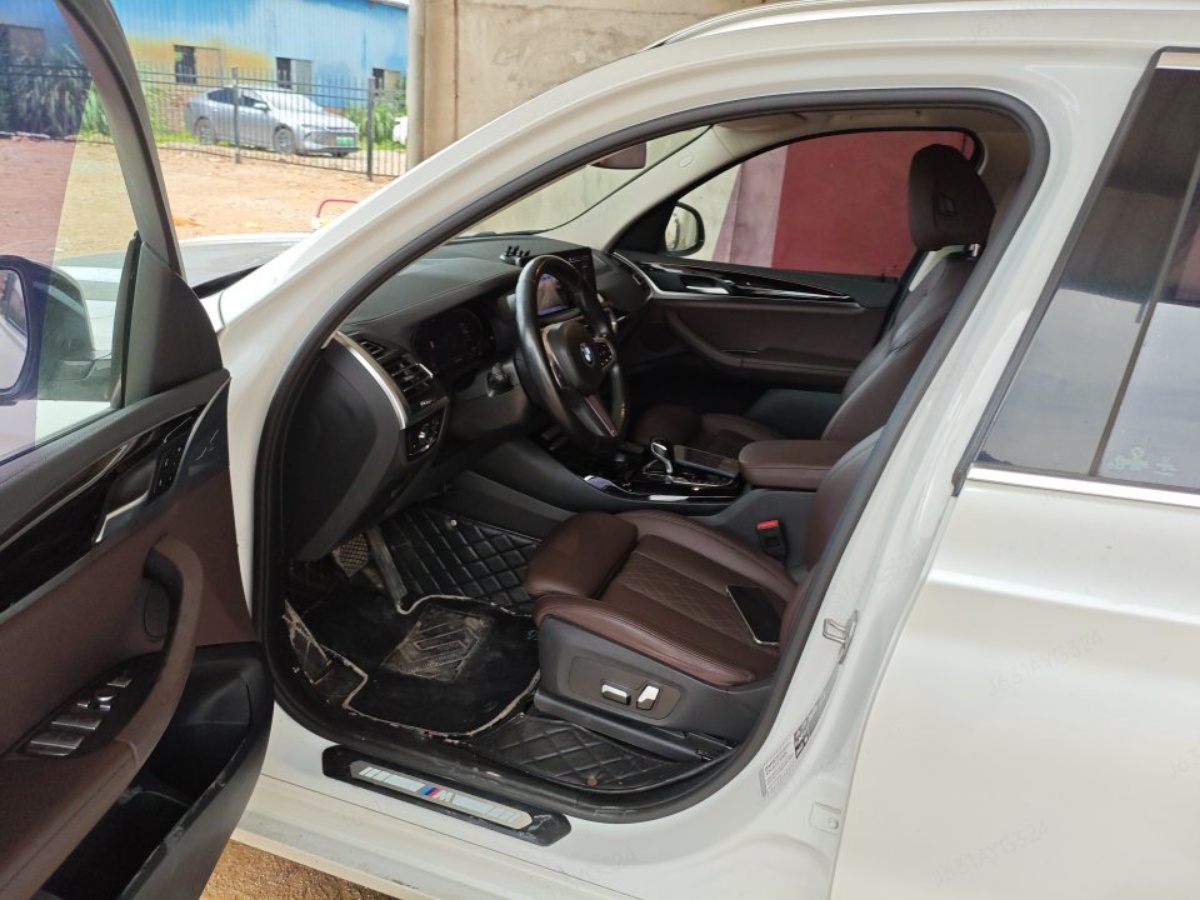 BMW X3 2022 car image #5