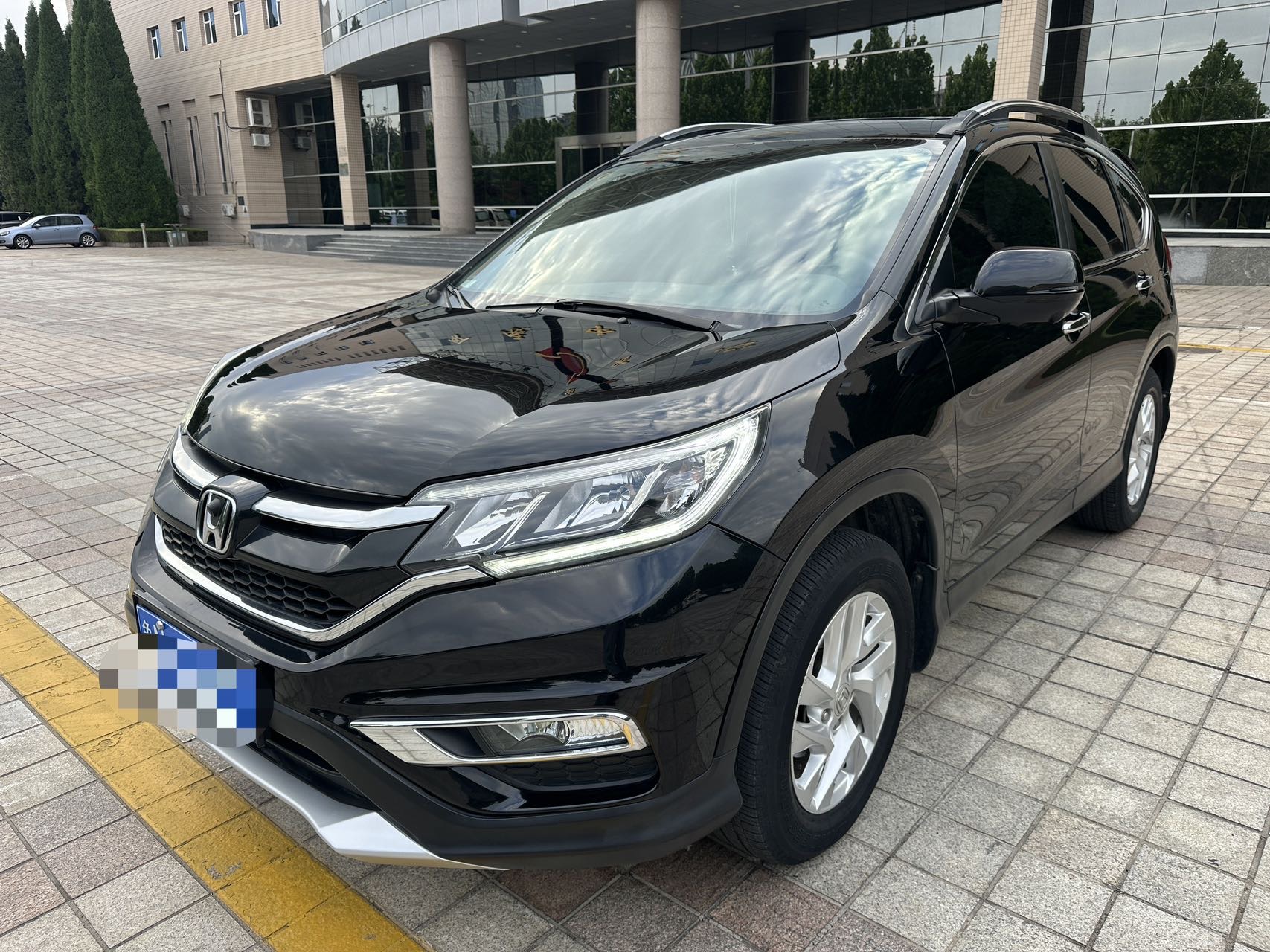 Honda CR-V 2015 car image 