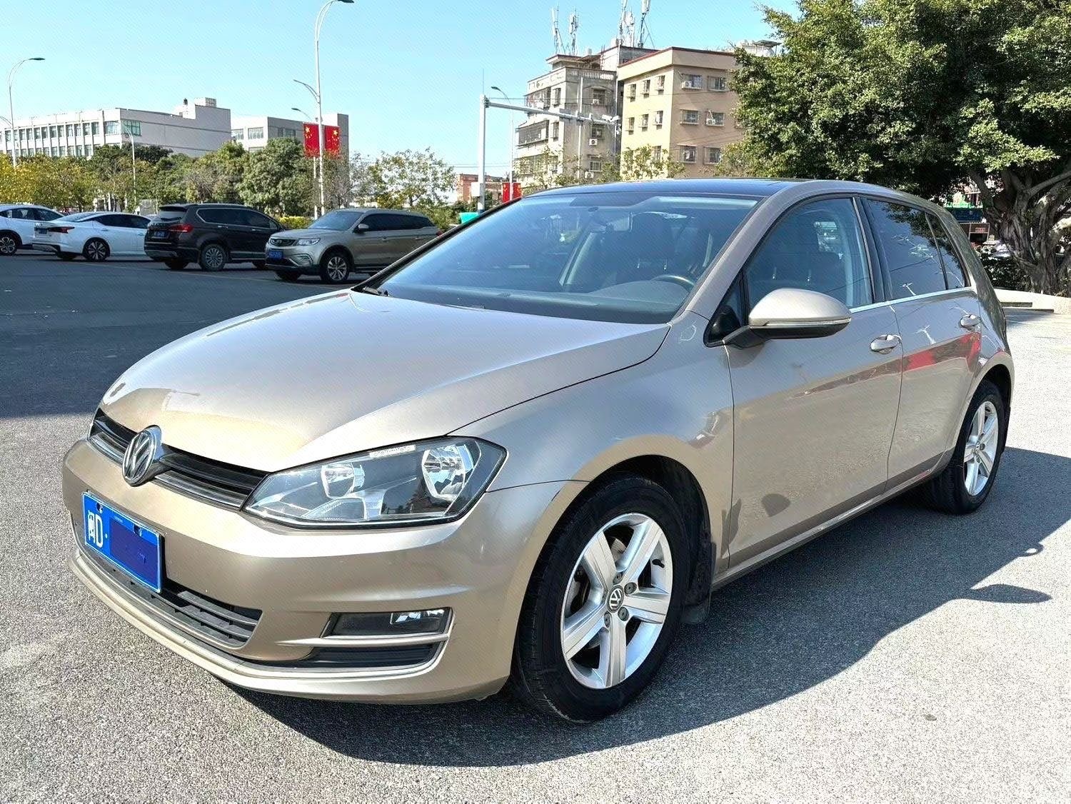 2014 2014 car image