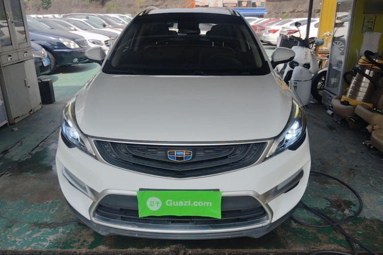 GEELY Emgrand GS 2018 car image #3