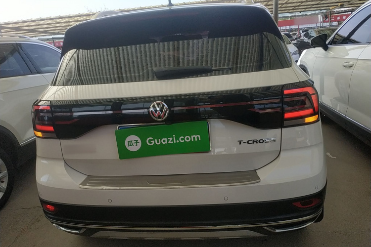 Volkswagen T-Cross 2020 car image #6
