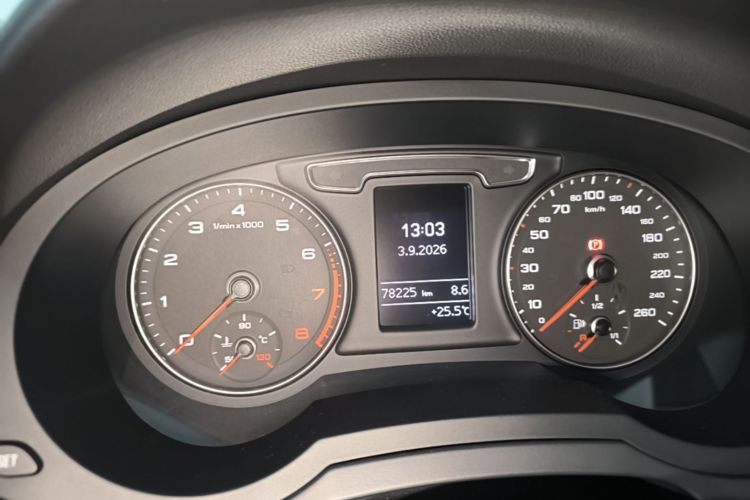 Audi Q3 2017 #12 Audi Q3 2017 car image #12