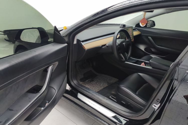 Tesla Model 3 2020 #16 Tesla Model 3 2020 car image #16