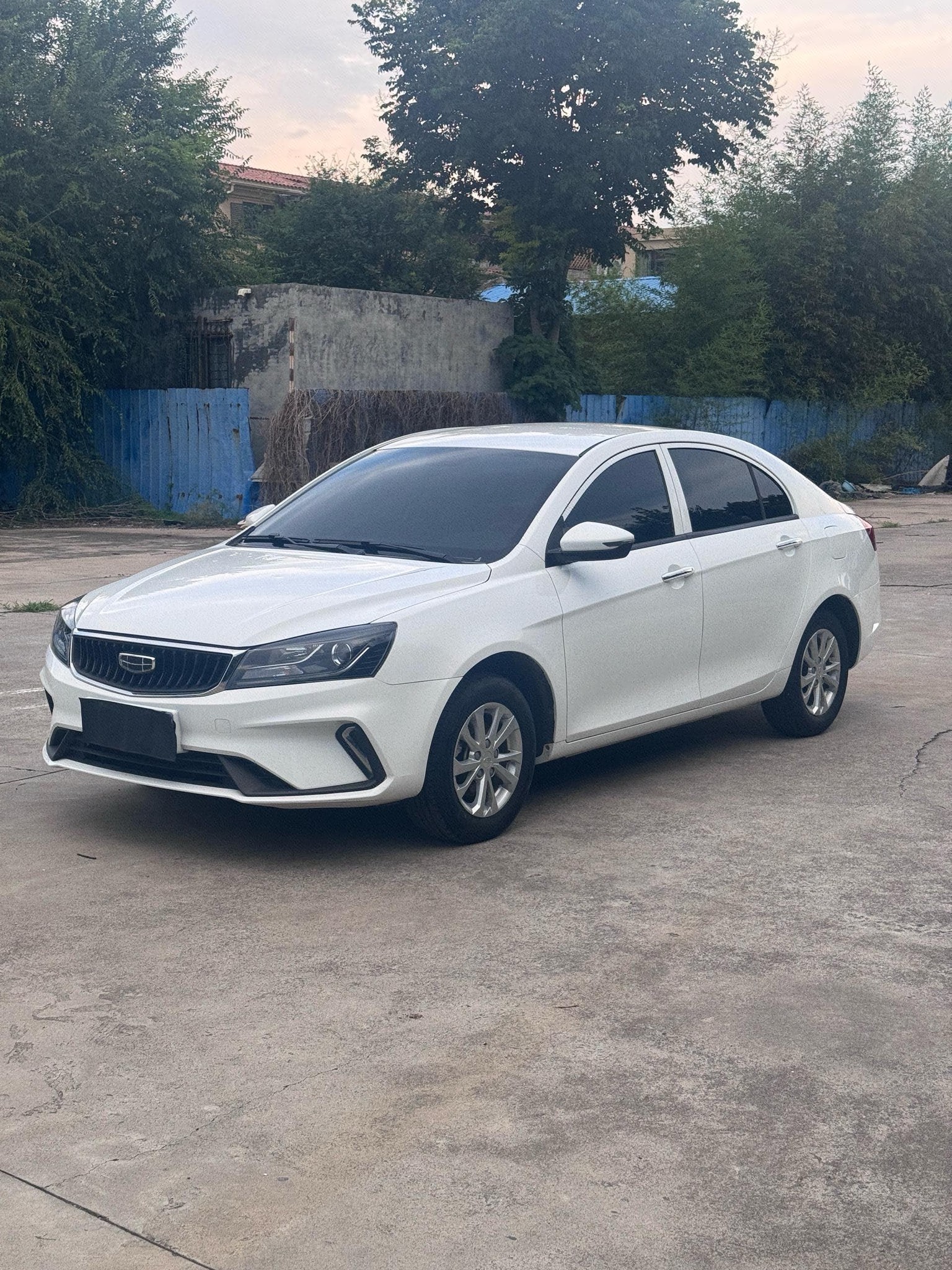 GEELY Emgrand 2022 GEELY Emgrand 2022 car image