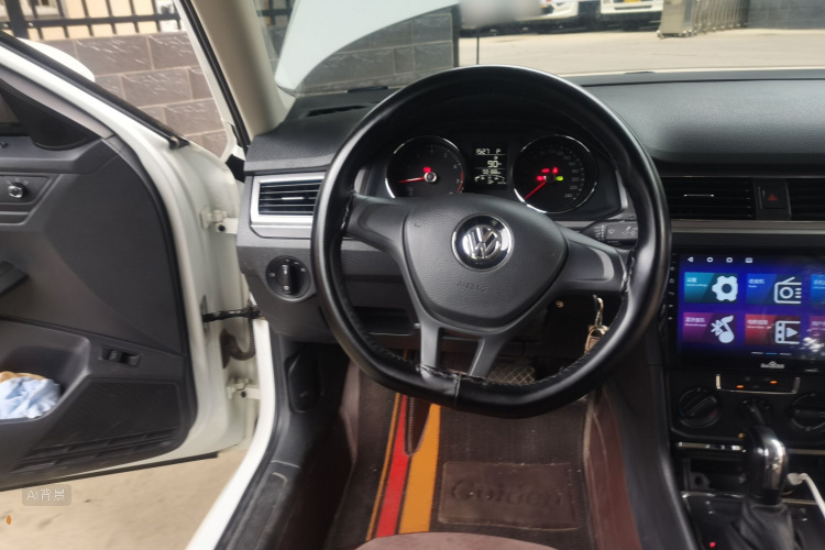 Volkswagen Bora 2019 car image #12