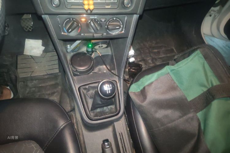 Volkswagen Santana 2016 car image #16