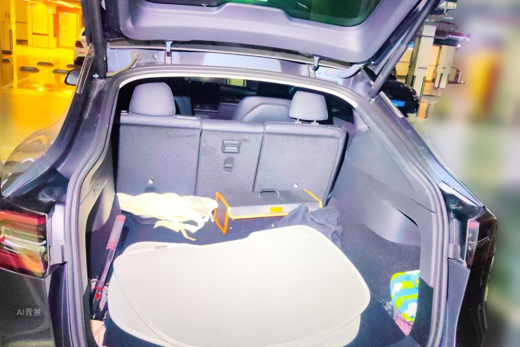 Tesla Model Y 2022 #21 Tesla Model Y 2022 car image #21