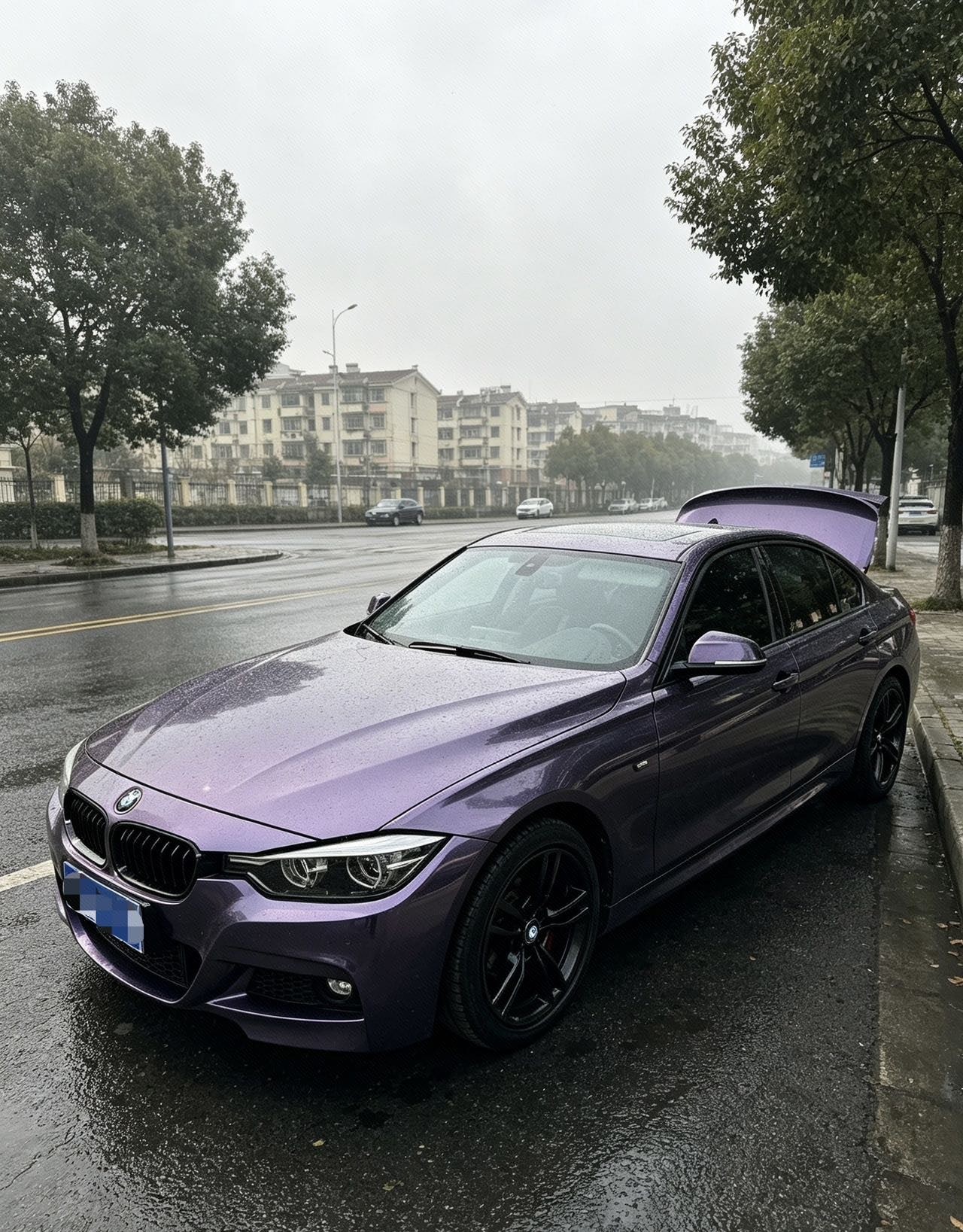 BMW 3 Series 2018 BMW 3 Series 2018 immagine di auto