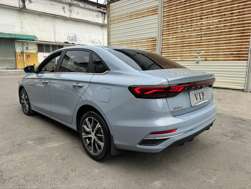 GEELY Emgrand 2023 #4 GEELY Emgrand 2023 car image #4