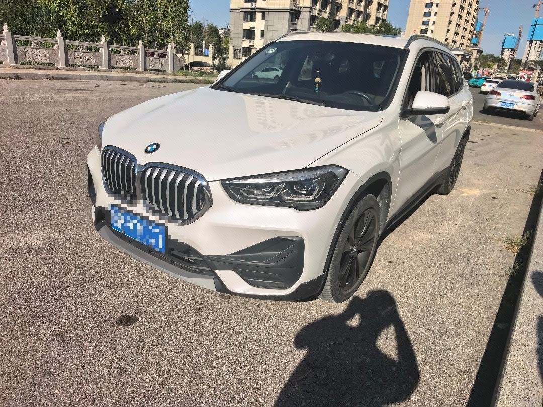 BMW X1 2021 BMW X1 2021 car image