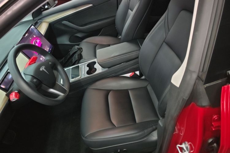 Tesla Model 3 2022 car image #15