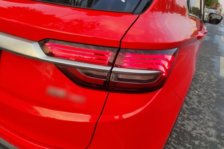 GEELY Coolray 2020 car image #8