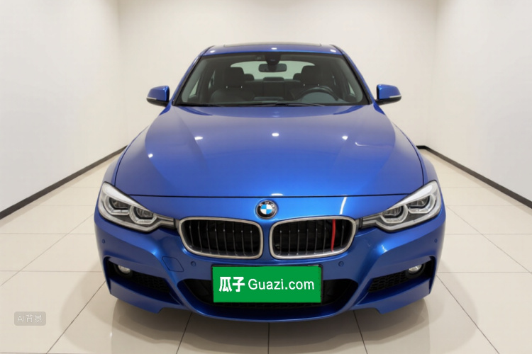 BMW 3 Series 2018 immagine di auto #3