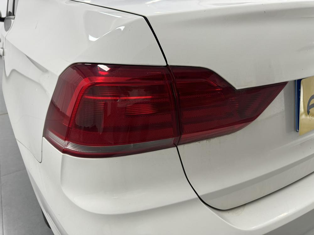 Volkswagen Santana 2019 #13 Volkswagen Santana 2019 car image #13