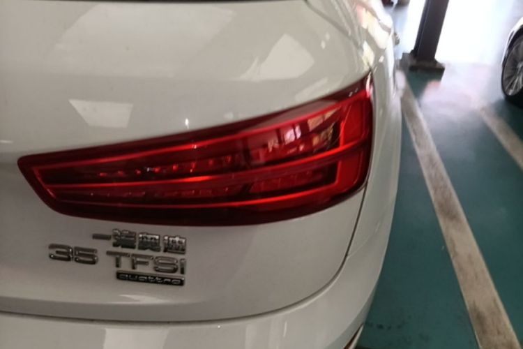 Audi Q3 2017 #8 Audi Q3 2017 car image #8
