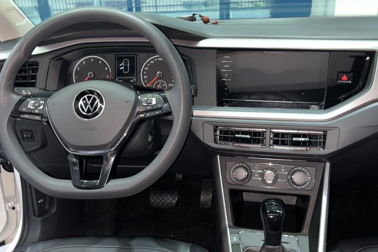 Volkswagen Polo 2021 #11 Volkswagen Polo 2021 car image #11