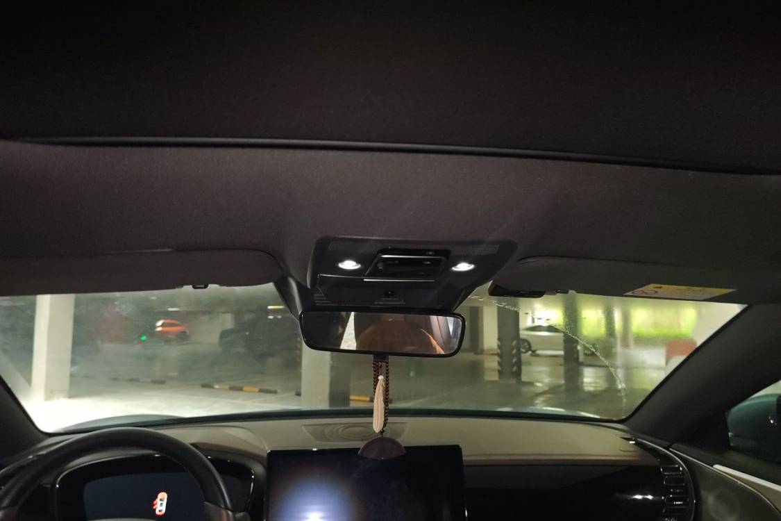 BYD Han 2023 car image #20
