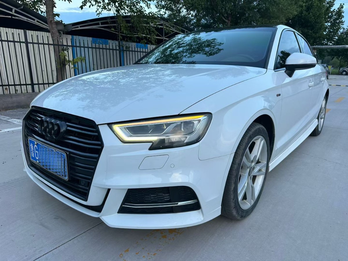 Audi A3 2019 immagine di auto 