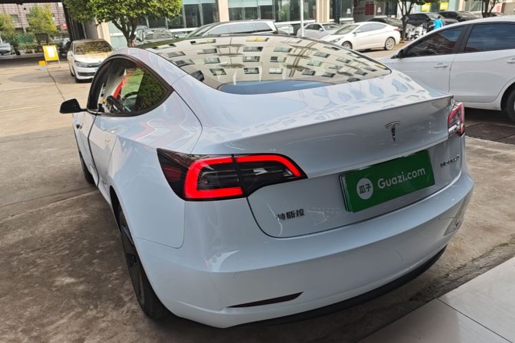 Tesla Model 3 2023 #5 Tesla Model 3 2023 immagine di auto #5