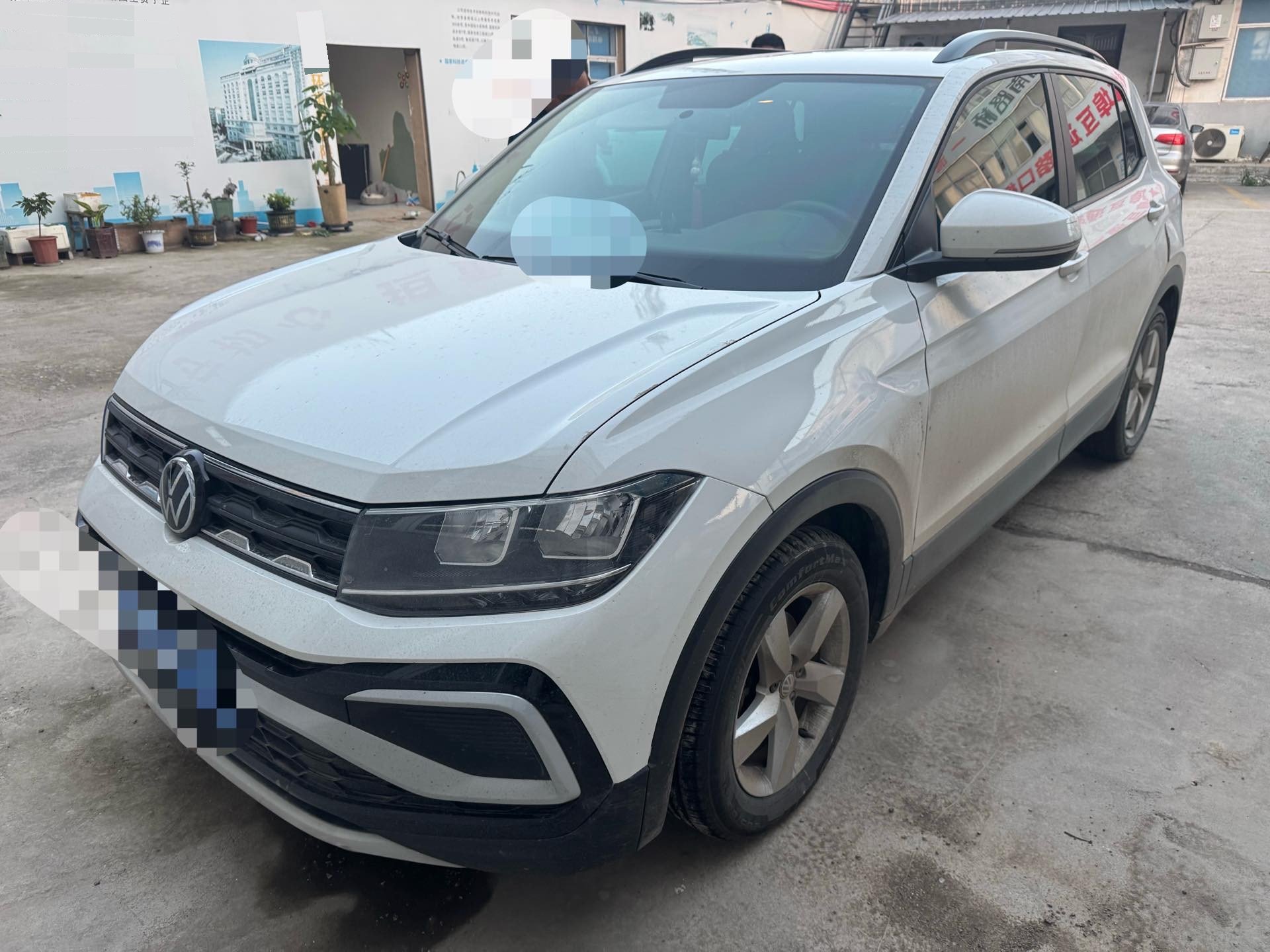 Volkswagen T-Cross 2020 Volkswagen T-Cross 2020 car image