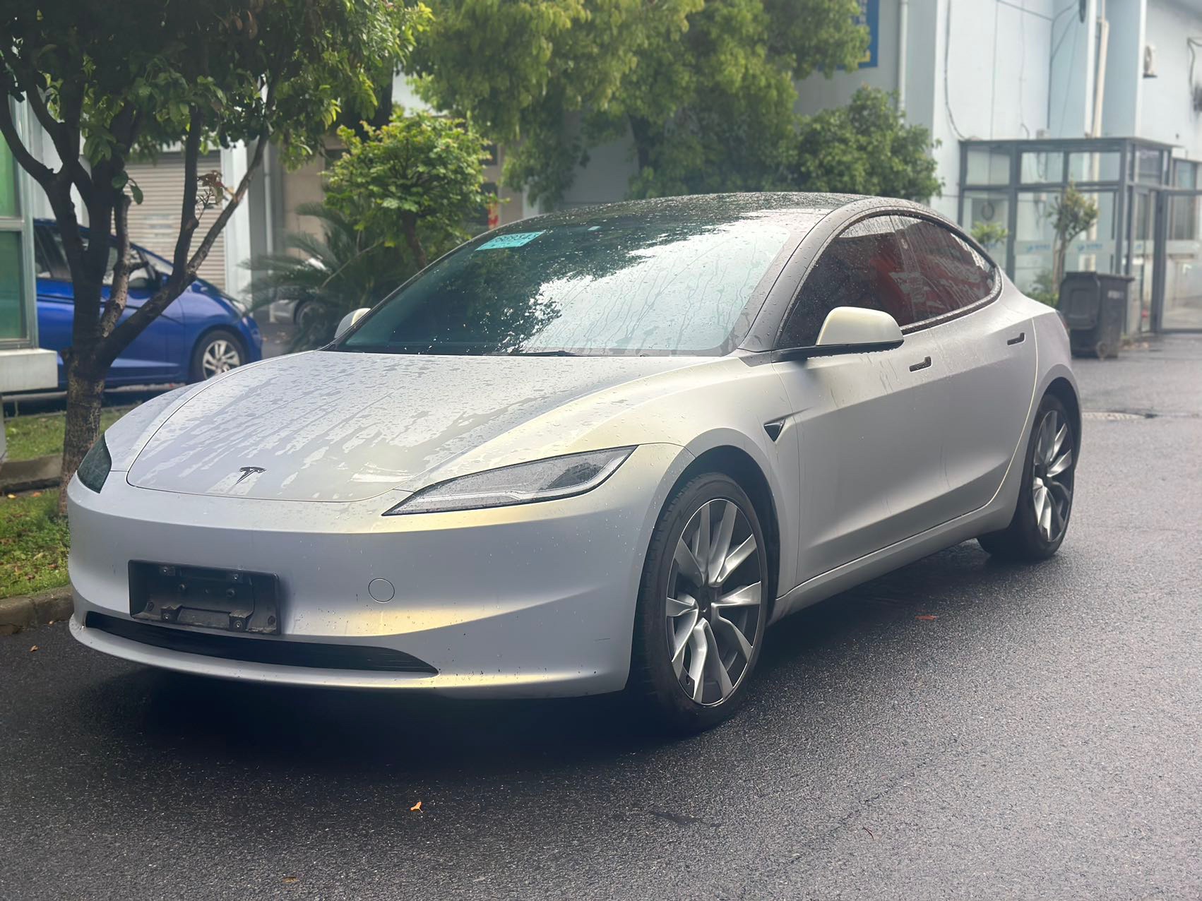 Tesla Model 3 2025 car image 