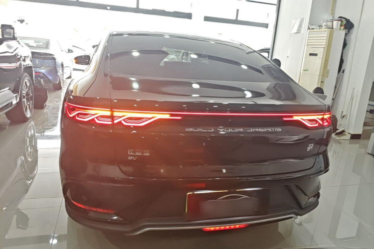BYD Han 2024 immagine di auto #6