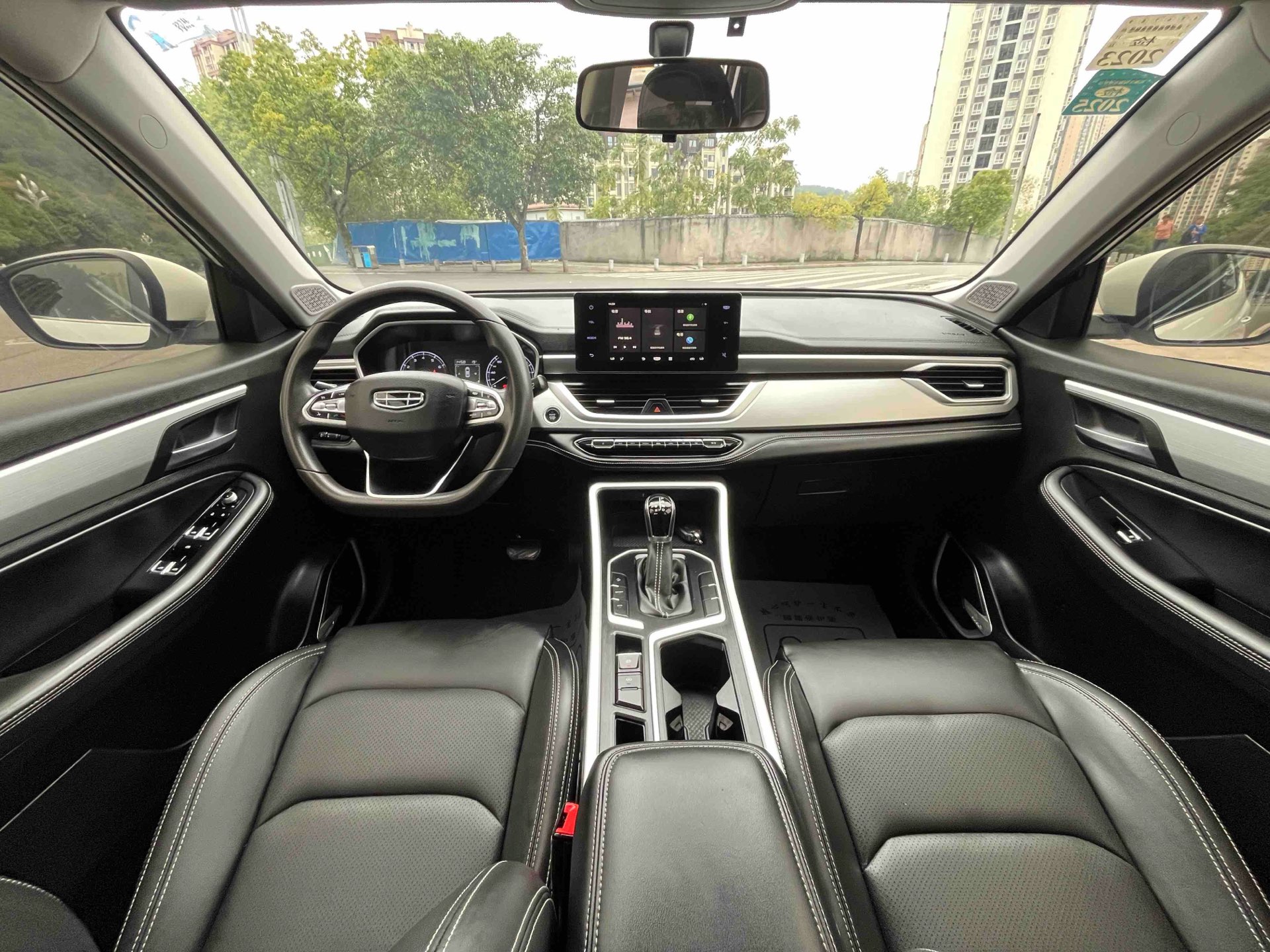 GEELY Vision X6 2021 #5 GEELY Vision X6 2021 car image #5