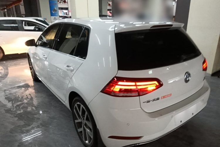 Volkswagen Golf 2020 #7 Volkswagen Golf 2020 car image #7