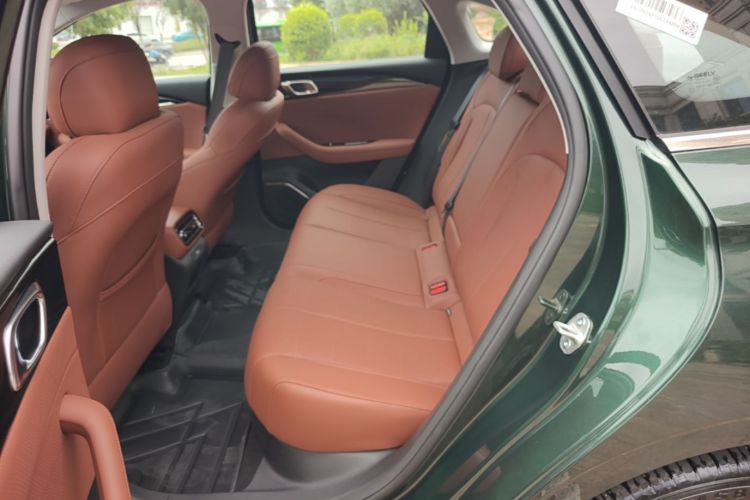GEELY Emgrand 2025 car image #17
