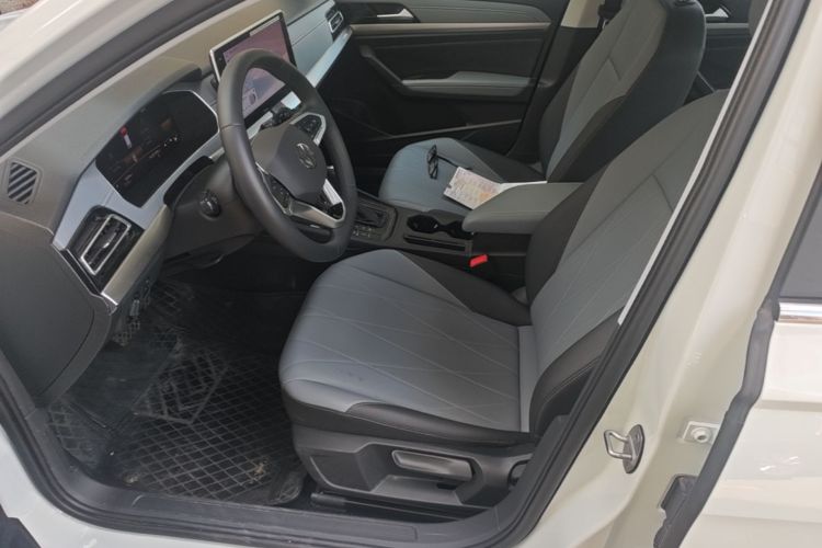 Volkswagen Lavida 2026 car image #15