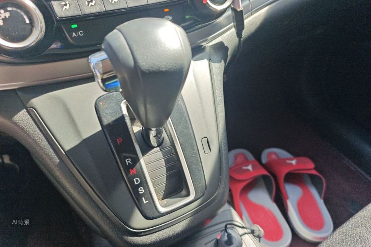 Honda CR-V 2017 car image #16