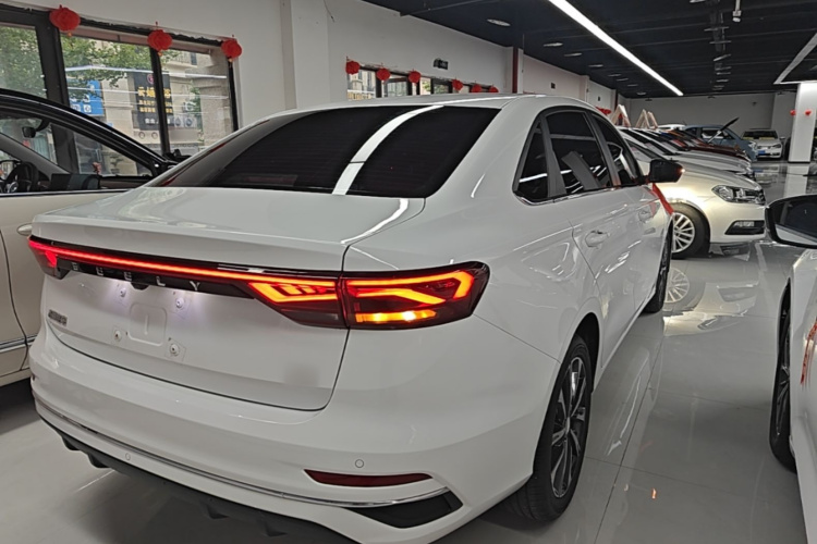 GEELY Emgrand 2024 #7 GEELY Emgrand 2024 car image #7