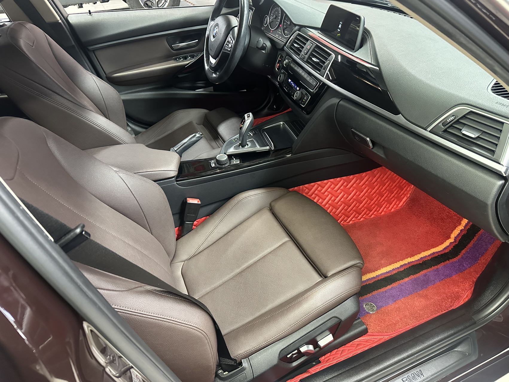 2018 #14 2018 car image #14